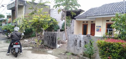foto posisi tengah perumahan MEGA RESIDENCE 1
