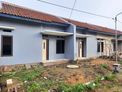 foto posisi tengah perumahan KARANGANYAR INDAH PERMAI