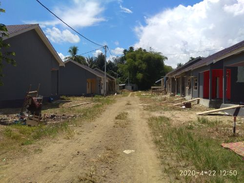 foto posisi tengah perumahan GRIYA INTAN AMANDIT