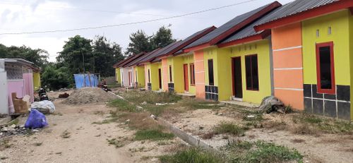foto posisi tengah perumahan SIMPANG EMAS RESIDENCE