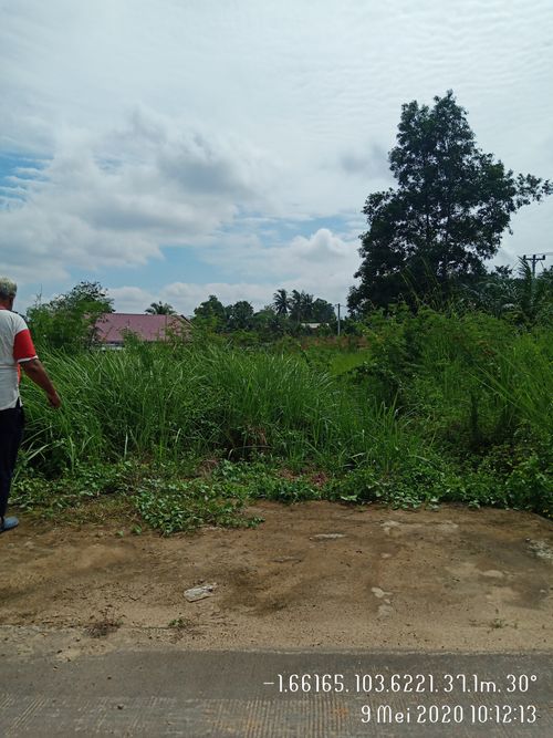 foto posisi tengah perumahan Amira land