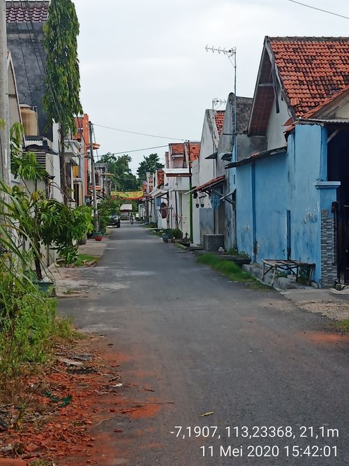 foto posisi tengah perumahan PERMATA SELONG