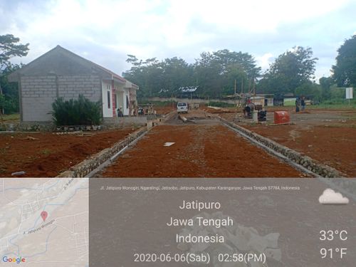 foto posisi tengah perumahan Griya Jatipuro Asri