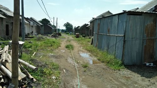 foto posisi tengah perumahan GADING RAYA PERMAI 2