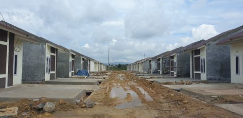 foto posisi tengah perumahan SPP Ranomeeto Regency VI