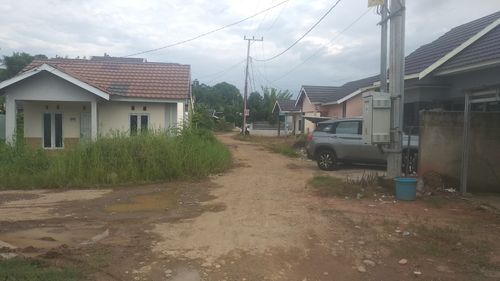 foto posisi tengah perumahan PESONA TAMBAK INDAH