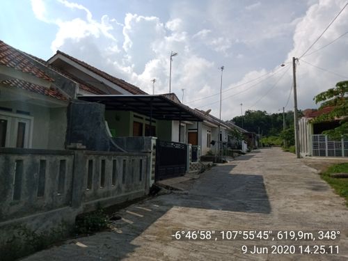foto posisi tengah perumahan BUMI KENANGA ASRI