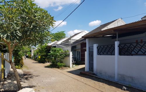 foto posisi tengah perumahan PERUMAHAN ALAM RAYA REGENCY