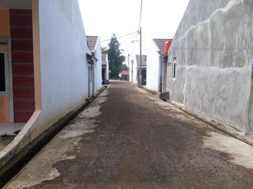 foto posisi tengah perumahan FLORA RESIDENCE
