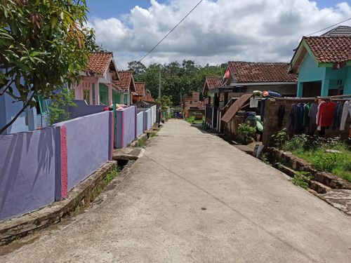 foto posisi tengah perumahan GRIYA TANJUNG RAME