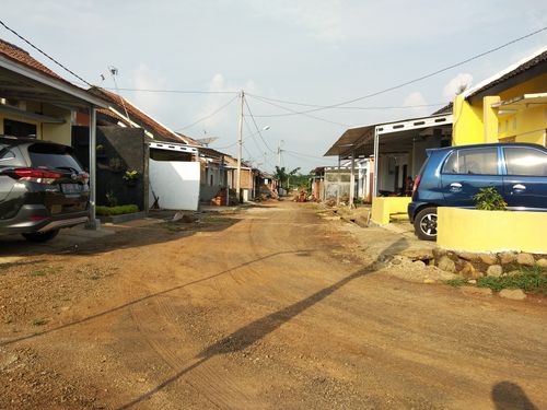 foto posisi tengah perumahan The Palm Residence