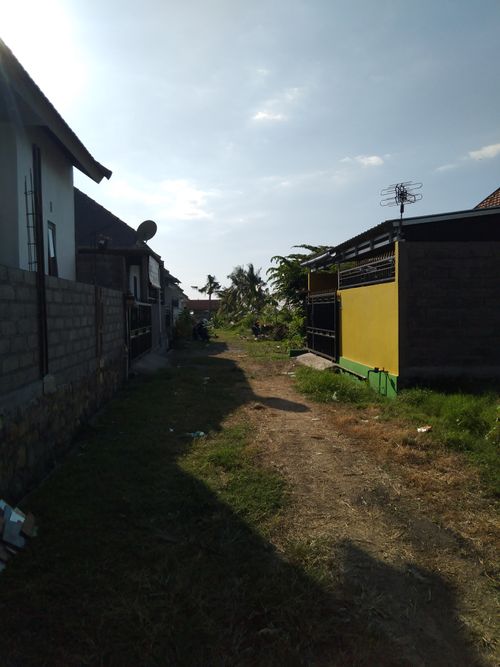 foto posisi tengah perumahan PERUMAHAN PANJI HARMONI III