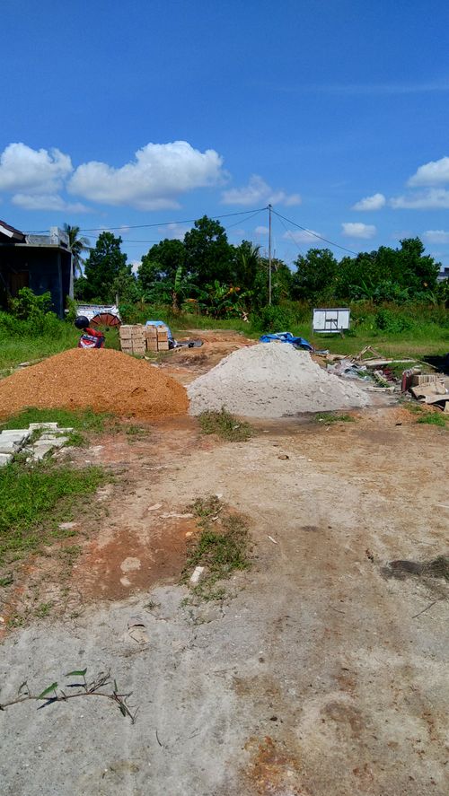 foto posisi tengah perumahan Griya Syabil Kurnia