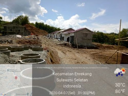 foto posisi tengah perumahan IZDIEN BUKIT BAMBA