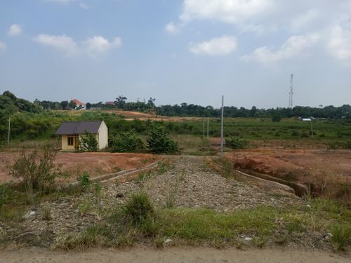 foto posisi tengah perumahan PERMATA BENTIRING ASRI