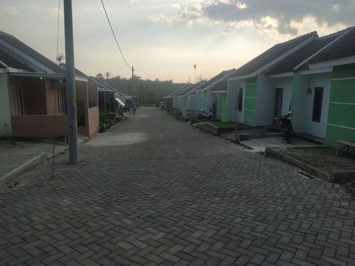 foto posisi tengah perumahan PESONA CITRA INDAH d/h GRIYA TIRTA AGUNG