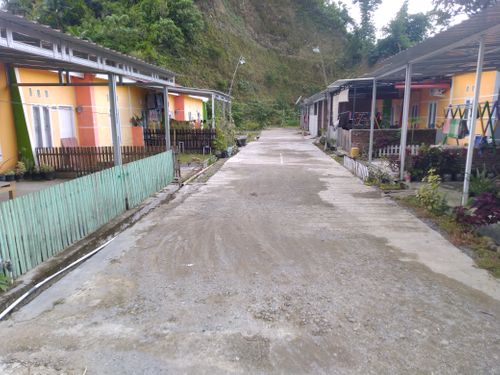 foto posisi tengah perumahan GRIYA CAHAYA MASANNANG 6