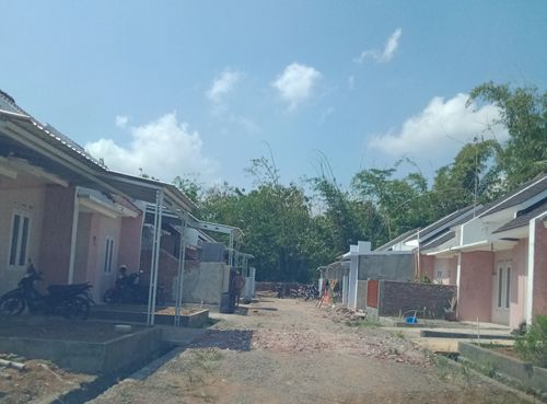 foto posisi tengah perumahan GRAND ASA KALIBAGOR