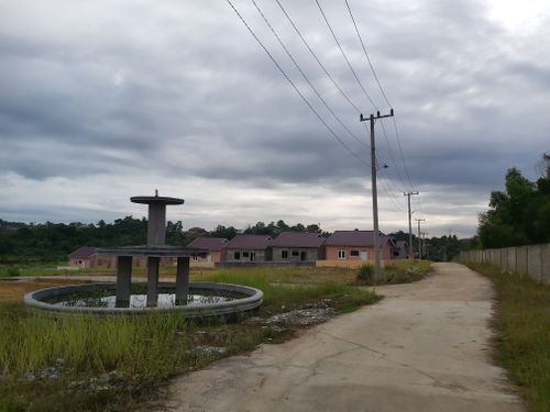 foto posisi tengah perumahan Graha Timur Raya