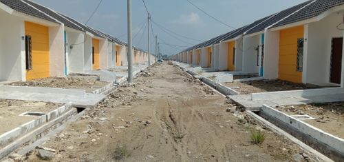 foto posisi tengah perumahan PERMATA MUTIARA MAJA - CLUSTER TOPAZ