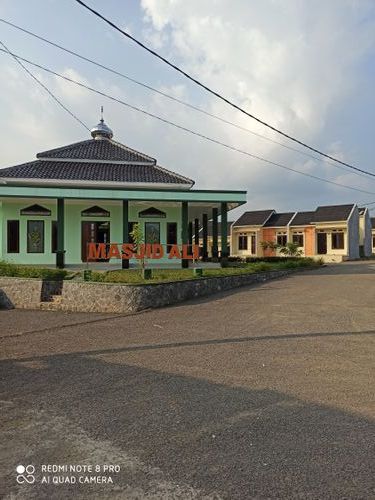 foto posisi tengah perumahan Alam Layung Indah