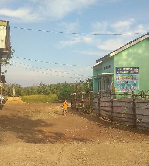 foto posisi tengah perumahan SLARA PAGAR AGUNG ASRI