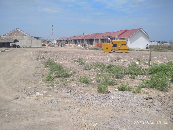 foto posisi tengah perumahan BUMI DERMAYU INDAH 2