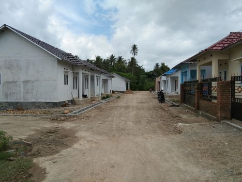foto posisi tengah perumahan GRAHA AZIZIYAH PERMAI III