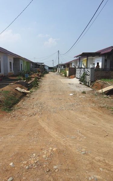 foto posisi tengah perumahan PURI ASRI TARAMEDANG RESIDENCE TAHAP IV