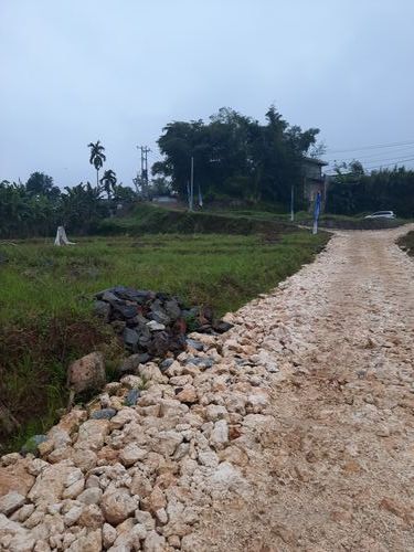 foto posisi tengah perumahan VILLA CICURUG PRATAMA