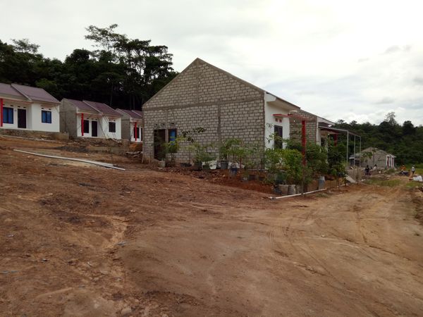foto posisi tengah perumahan PERMATA LOA BUAH