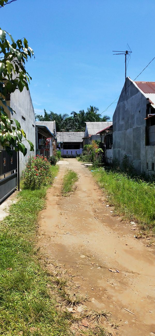 foto posisi tengah perumahan DELI PERMATA BIRU