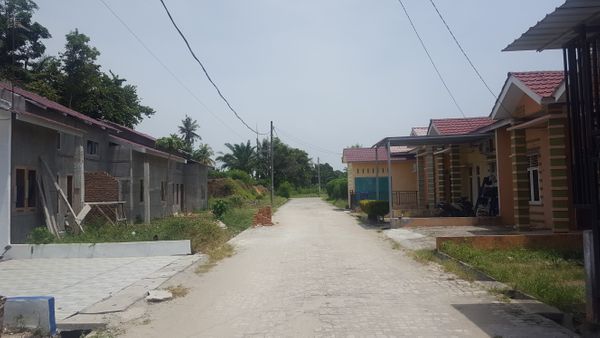 foto posisi tengah perumahan Taman rampah indah
