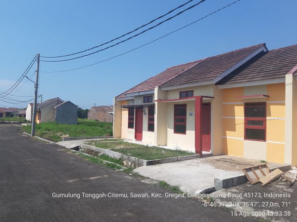 foto posisi tengah perumahan LOVINA VILLAGE LUWUNG