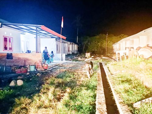 foto posisi tengah perumahan PESONA BUKIT JATI MAS IV