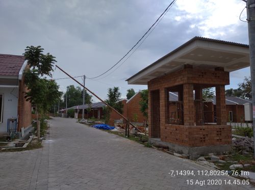 foto posisi tengah perumahan GRIYAREKA