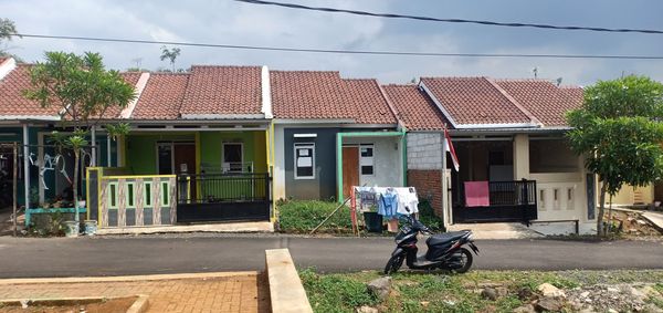 foto posisi tengah perumahan Mahendra Regency