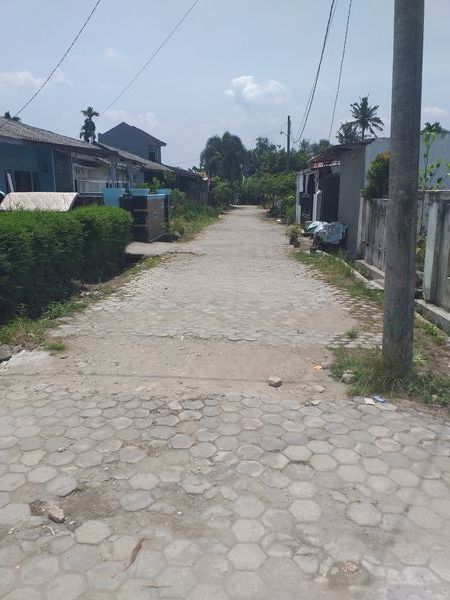 foto posisi tengah perumahan GRIYA MENCIRIM MINIMALIS