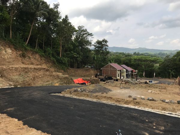 foto posisi tengah perumahan FIRDAUS HILL