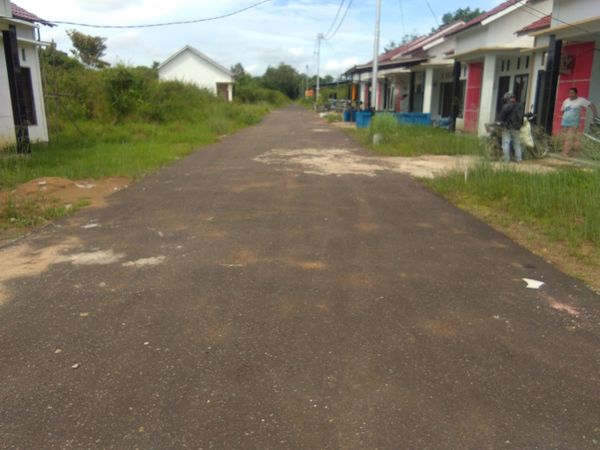 foto posisi tengah perumahan ISTANA AMBAWANG