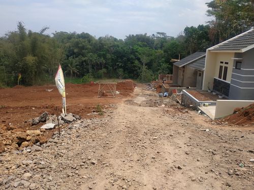 foto posisi tengah perumahan PESONA BINTANG MALAKA