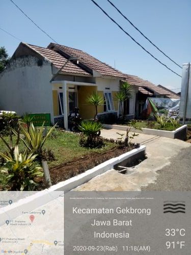 foto posisi tengah perumahan Taman gekbrong indah
