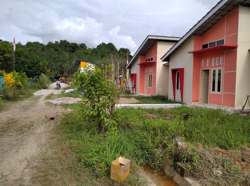 foto posisi tengah perumahan JERORA UTAMA