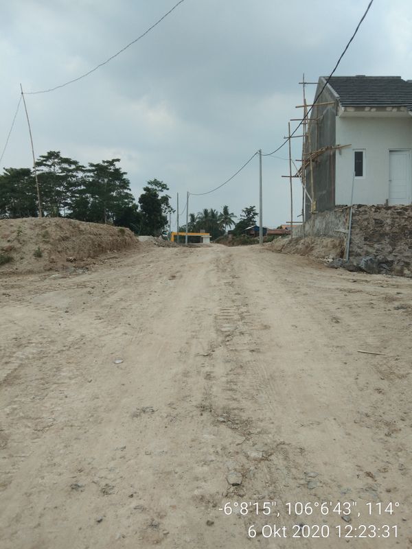 foto posisi tengah perumahan VILLA PANENJO ASRI