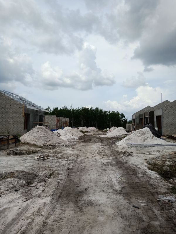 foto posisi tengah perumahan Graha Sebabi Residence