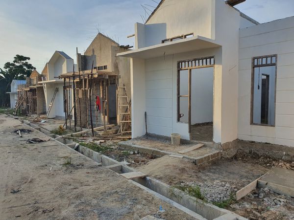 foto posisi tengah perumahan PERUMAHAN VIOLA RESIDENCE 1