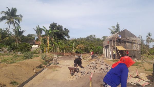 foto posisi tengah perumahan KRISNA GRAHA KEROBOKAN