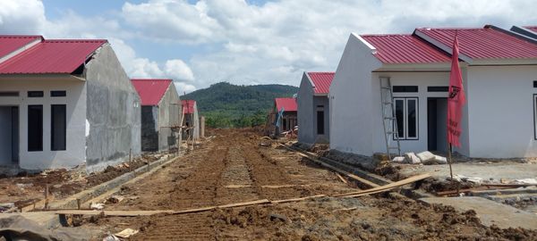 foto posisi tengah perumahan PESONA BUMI BATARA