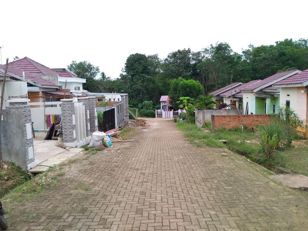 foto posisi tengah perumahan Griya Kenali Abadi 4