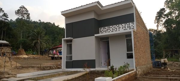 foto posisi tengah perumahan Grha Asri Sukajaya